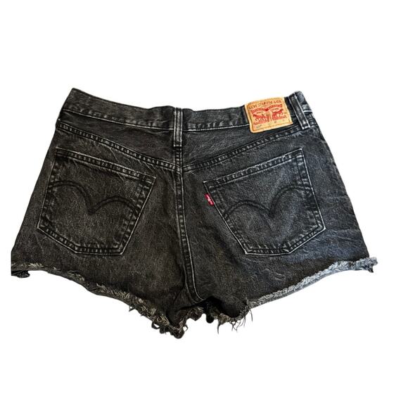 Y2K Red Tab Levi’s 501 Black Cutoff Micro Shorts W29 High Rise Button Fly - Picture 3 of 7